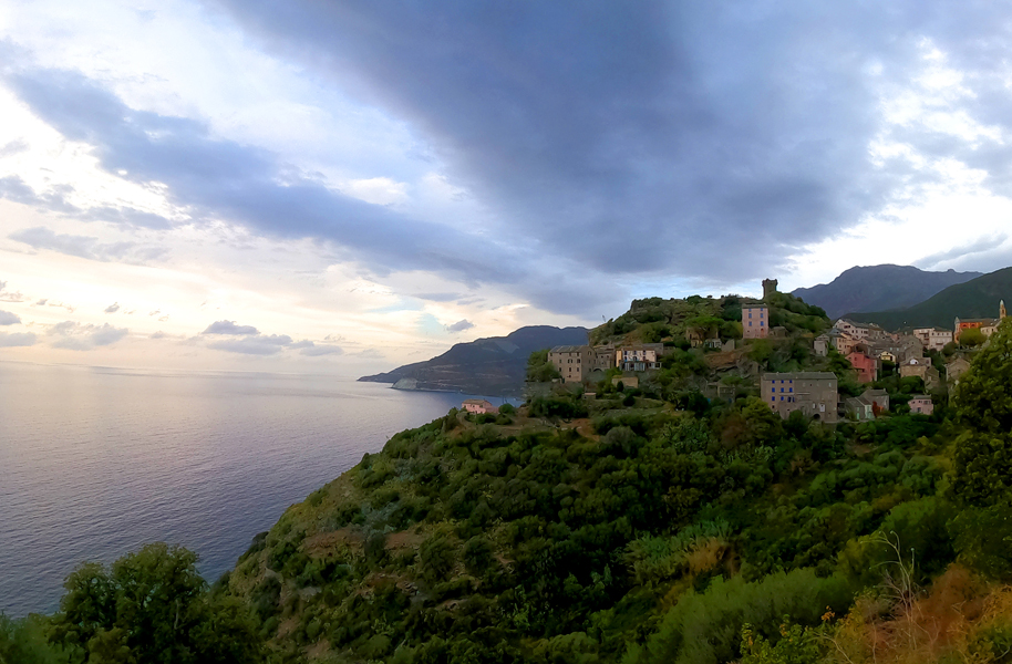 Korsika-Landschaft-gesamt (380)